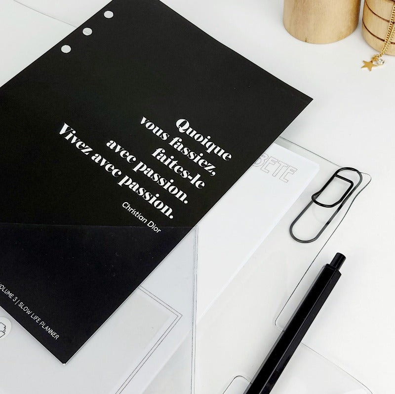 Pochette semi-rigide pour dashboard