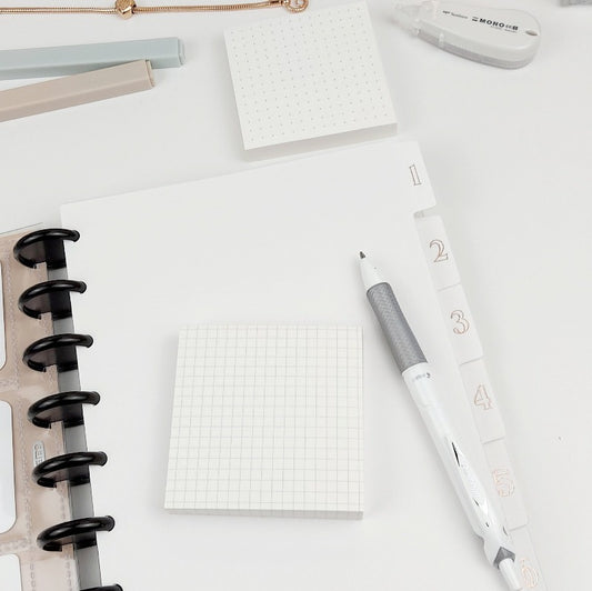 Bloc note petits carreaux